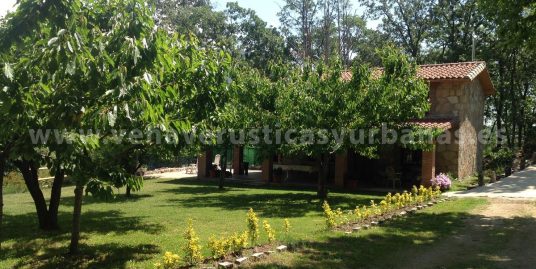 CASITA EN EL CAMINO DEL EMPERADOR