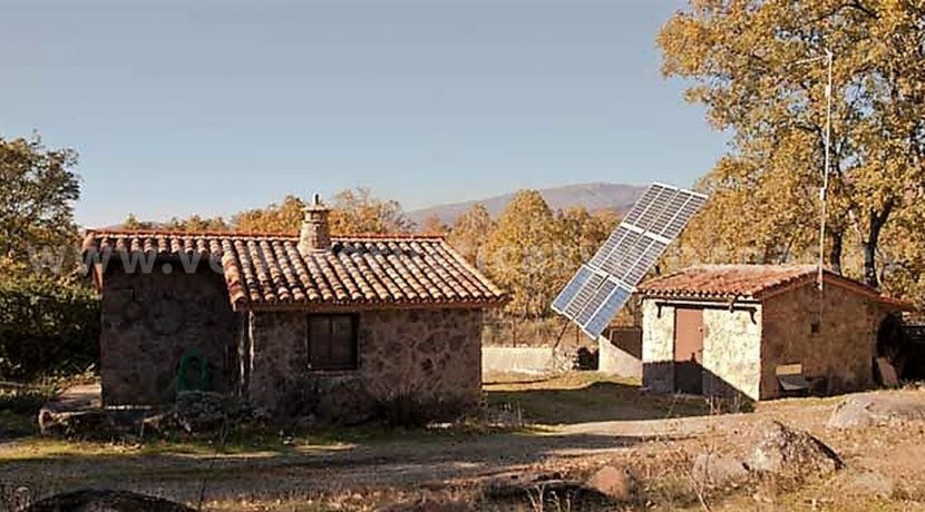 43 Placas fotovoltaicas-garage-taller y-casillas_result