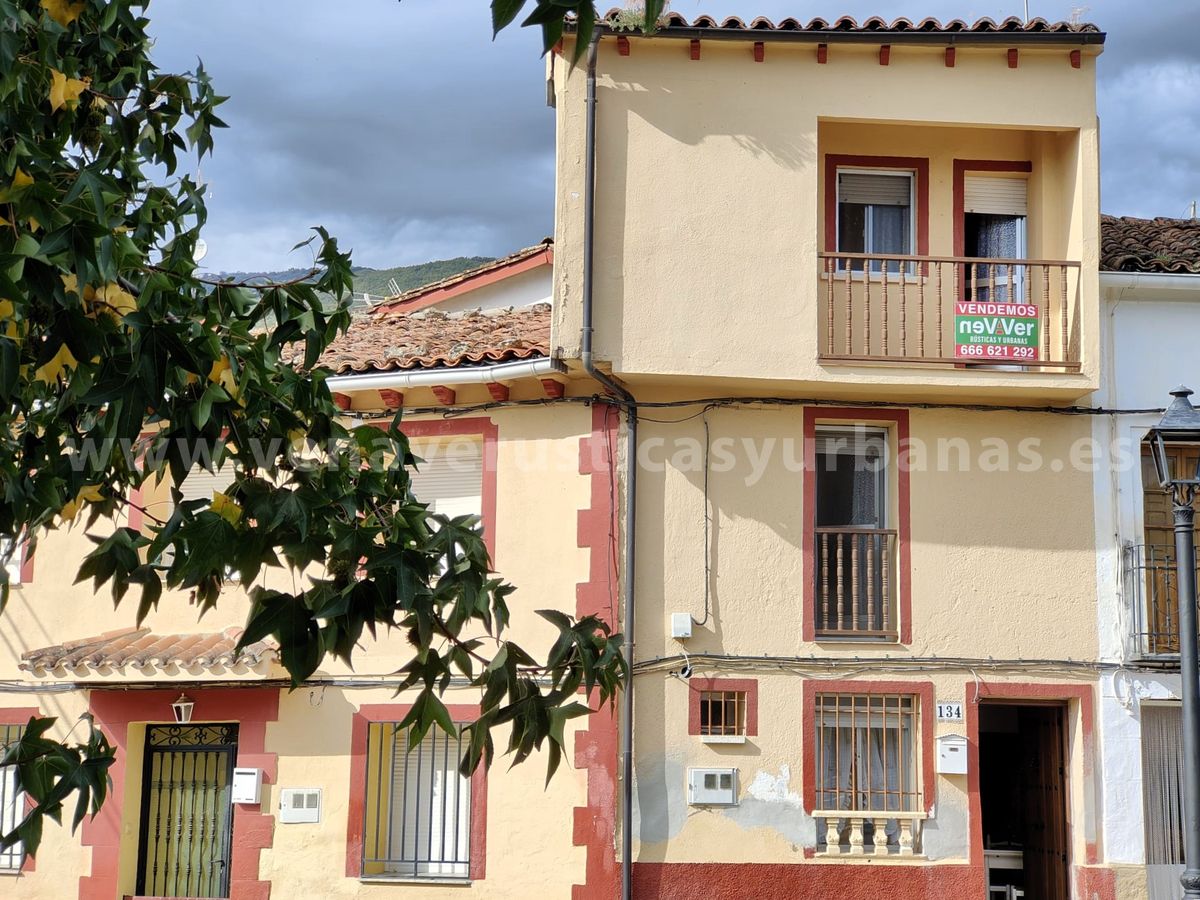 ALEGRE LUZ AL AMANECER