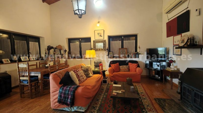 1acf58e2-aa42-47a9-a6b7-f393d4c1fd17_result