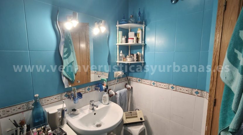 eff838a1-52b9-4142-8d73-347ee4ae6f89_result